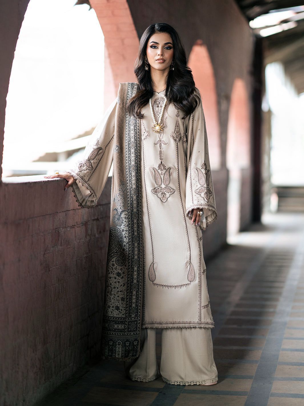DHANK EMBROIDERED 3PC (464)