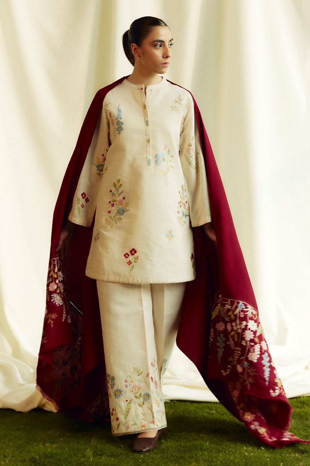 Lawn Embroidered 3Pc (452)