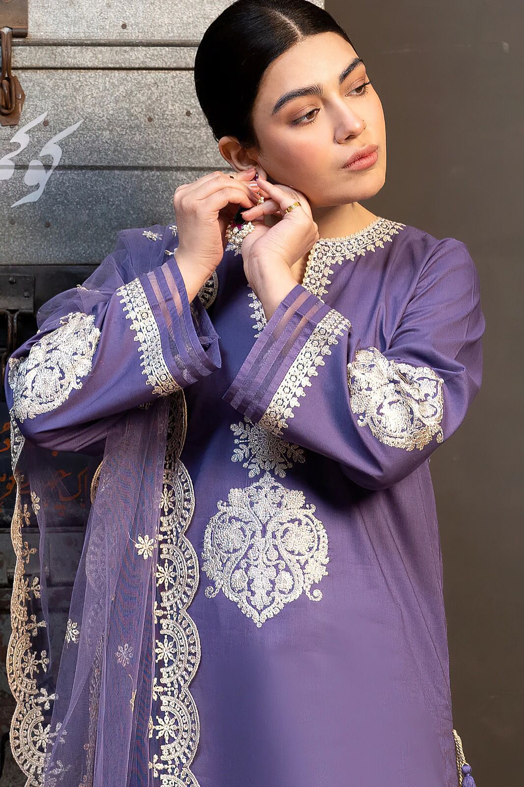 3 Pc Lawn Embroidered (Purple)