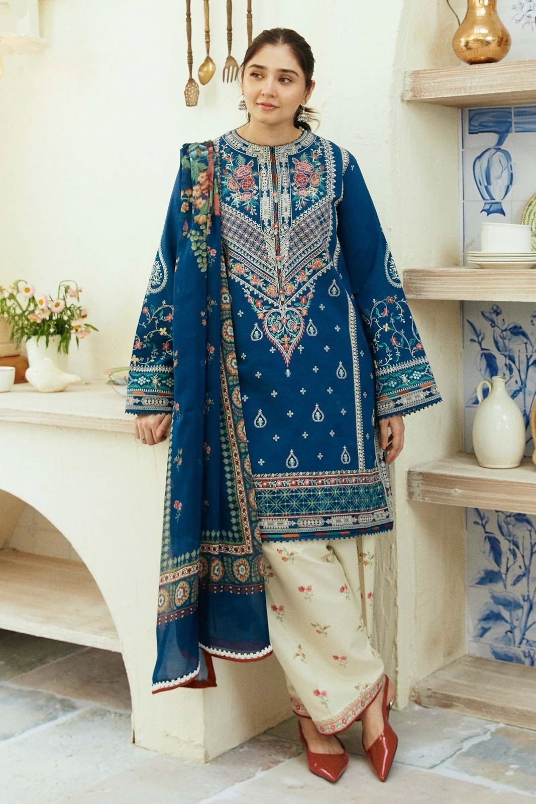 3 Pc Lawn Embroidered (Osam)