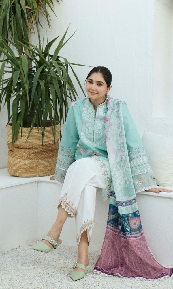 3 Pc Lawn Embroidered (Feblos)