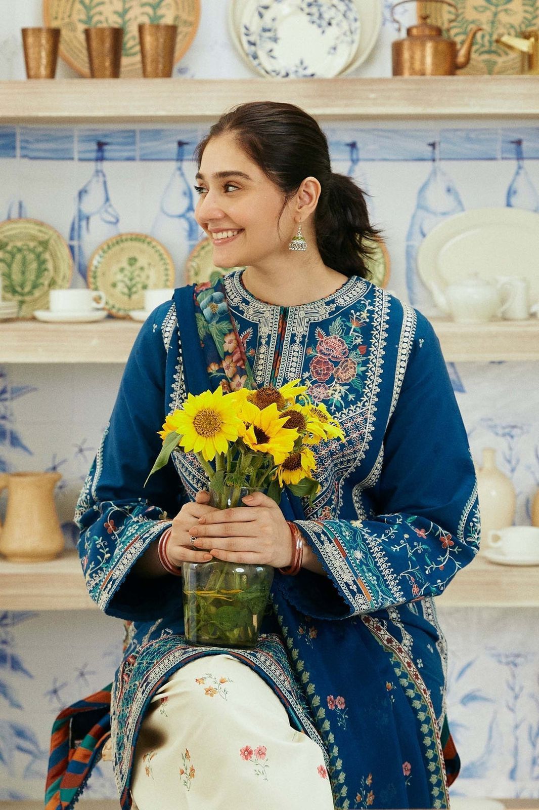 3 Pc Lawn Embroidered (Osam)
