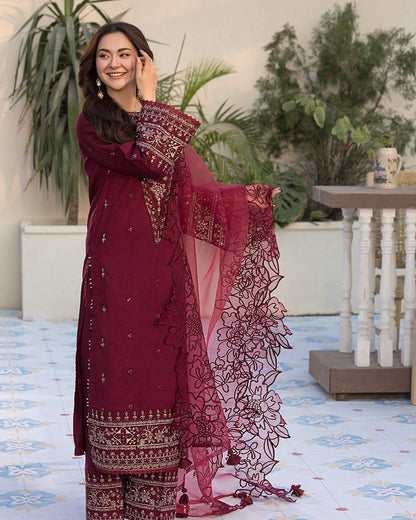 3Pc LAWN Embroidered (426)